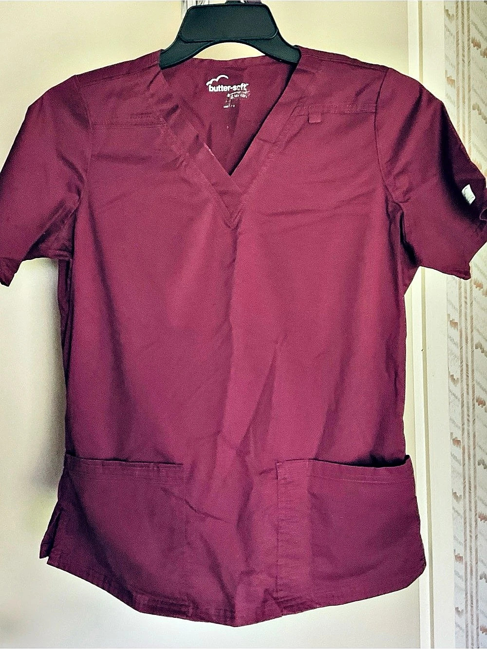 Butter Soft Women's Scrub Set in Maroon